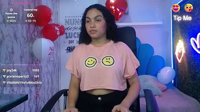 valeria_martinez19 Chat XXX in diretta