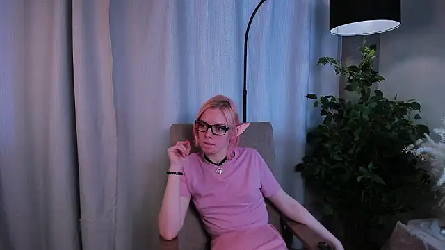 RonniHang – Naživo XXX chat