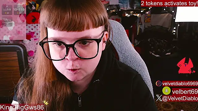 VelvetDiablo Live XXX-Chat