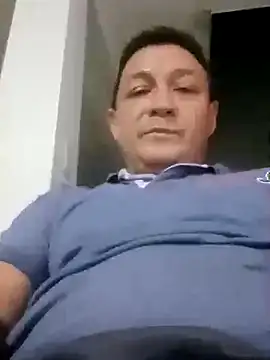 luchoarr Adlı Modelin Canlı XXX Sohbeti