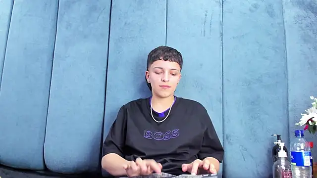 Megan_Thompson_ Live XXX-chat