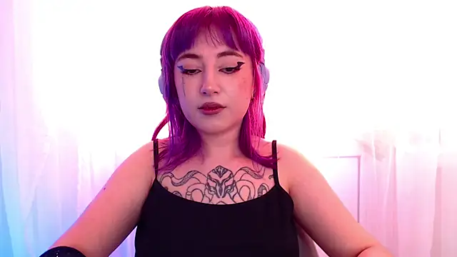 purplewitch live XXX chat