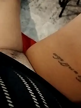 XXX chat uživo modela MarochienneAnissa