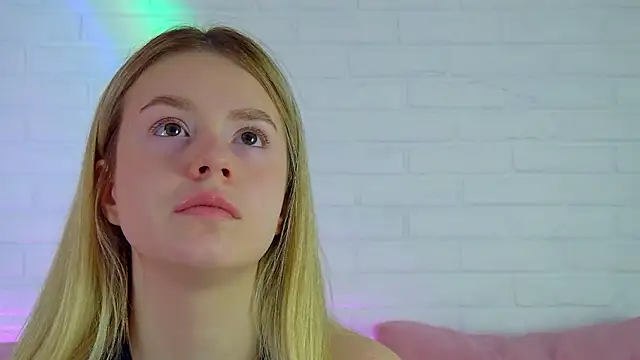 MilanaBalmain: онлайн-секс-чат