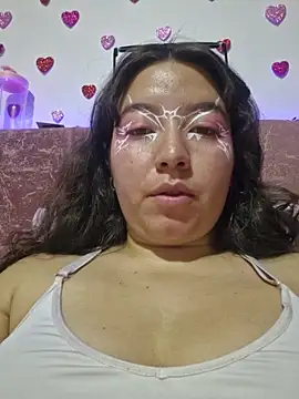 XXX chat uživo modela annyaparis