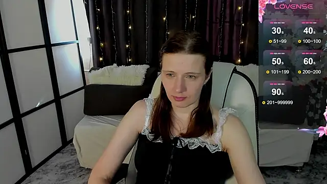 XXX chat uživo modela Kathrine_Meyer
