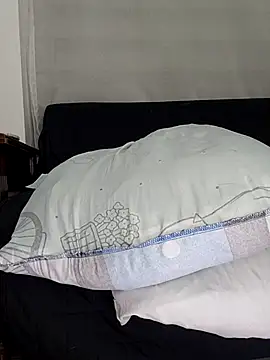 estrella_tasty 即時 XXX 聊天