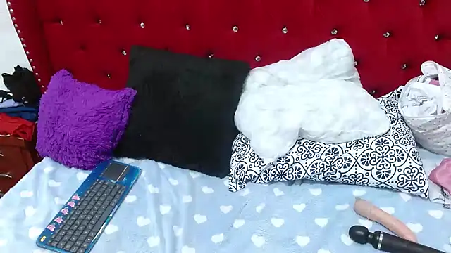 Czat XXX na żywo – Ariasmithog