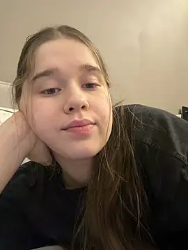 HornyGirlH লাইভ XXX চ্যাট