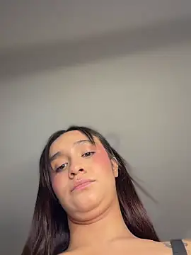 Isabella-Teen – Live XXX-chat