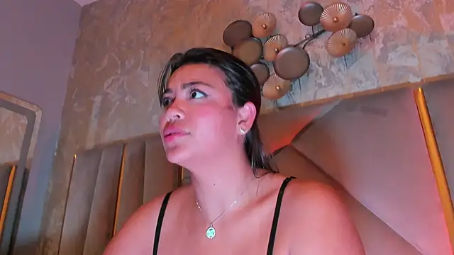 Chat XXX ao vivo de KimDevinne