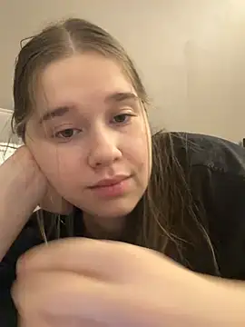 HornyGirlH's Live XXX Chat