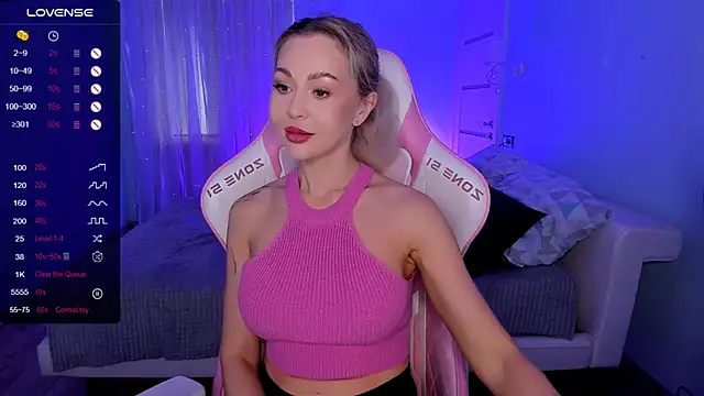 XXX chat uživo modela AdeleRoberts