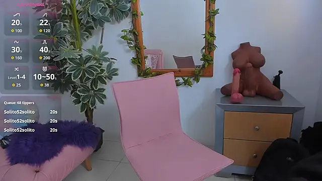 SaskiaGrendel Live XXX Chat