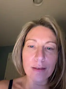 sophiasloane 라이브 XXX 채팅