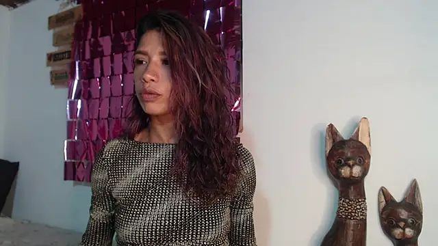 astrid_miller_1 live XXX chat