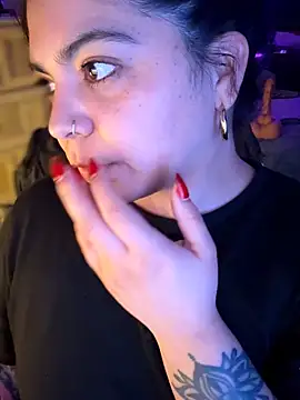 Chat +18 de kimmiakiss22 ao vivo