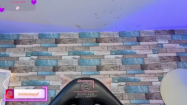 kristen_tay 现场XXX聊天