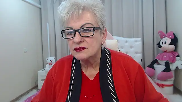 Онлайн чат XXX KayleSmoll