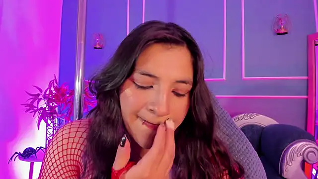 TaraTaylorr Live XXX Chat