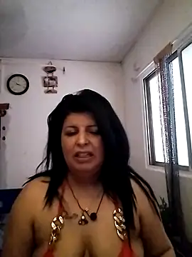 Jann_Riya333 webcam show