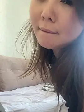 Sarah2127 Live XXX Chat