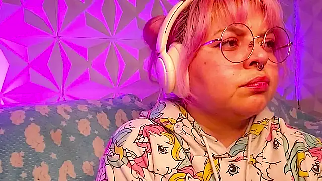 Chat XXX en directo de Satyn_doll