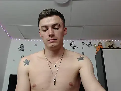 Show modela Ken_bigcock77 na web-kameri