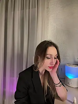 AnesaKis Chat XXX in diretta