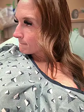 Kate-Paul Show in webcam