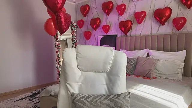 _Vikky_Moon_ Adlı Modelin Canlı XXX Sohbeti