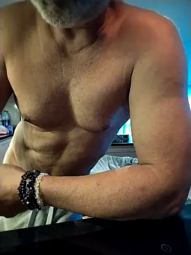 kevincumporn Chat XXX live