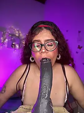 Solaangel_ Adlı Modelin Canlı XXX Sohbeti