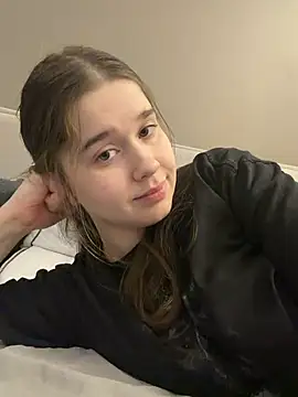 HornyGirlH's Live XXX Chat