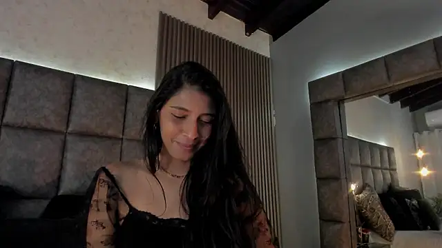 Chat +18 de BrigitteVons ao vivo