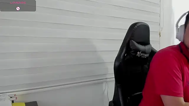 Rick_Adams' Live XXX Chat