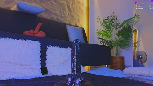 Isa__Blanc Adlı Modelin Canlı XXX Sohbeti