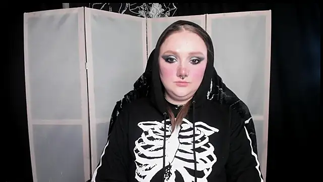 YourDyingBride Adlı Modelin Canlı XXX Sohbeti