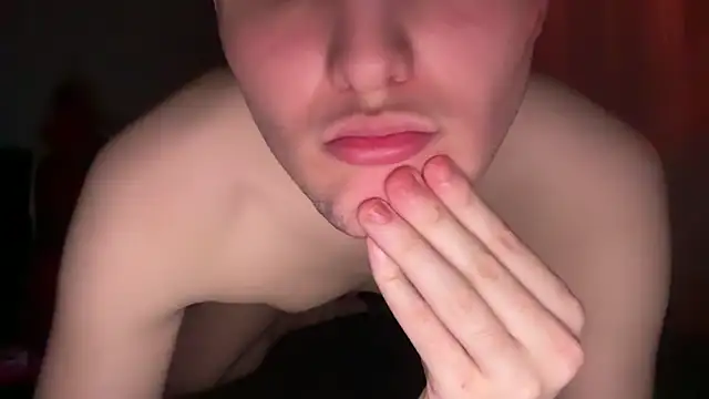 Webkamerová show maxxboyyy