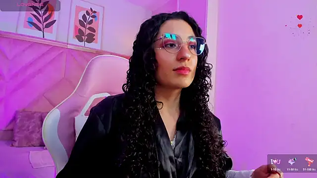 Czat XXX na żywo – DemiJones_