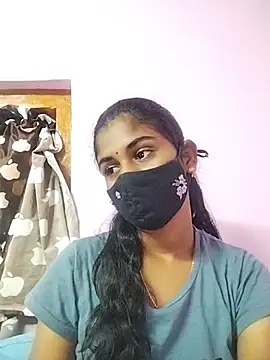 Tamil_Hot_RoyalQueenのライブXXXチャット