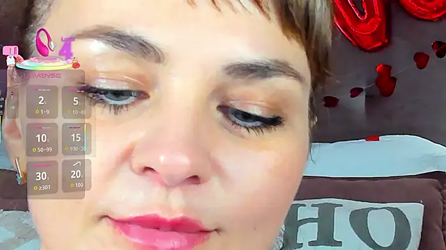 annasimonsj: απευθείας συνομιλία ΧΧΧ