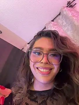 Czat XXX na żywo – Samantha_Bernardo