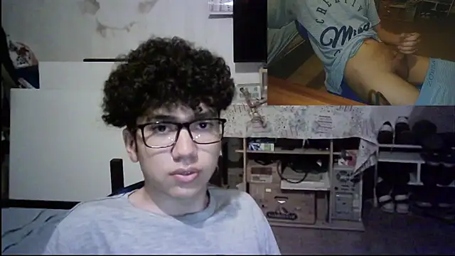 Emv2 Chat XXX in diretta