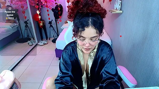 Chat +18 de Maggy_t18 ao vivo