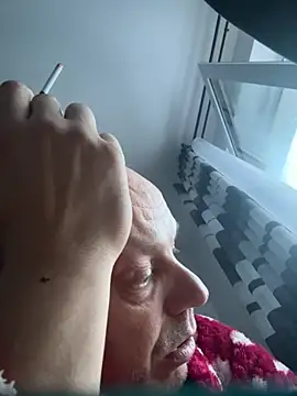 Jaropol Adlı Modelin Canlı XXX Sohbeti