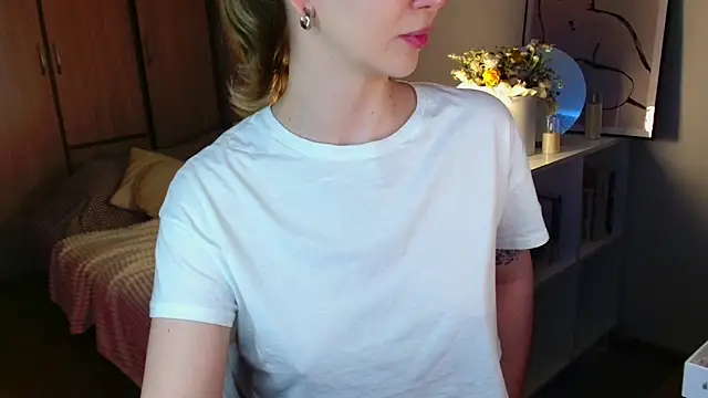 mynameloveeeeee Chat XXX in diretta