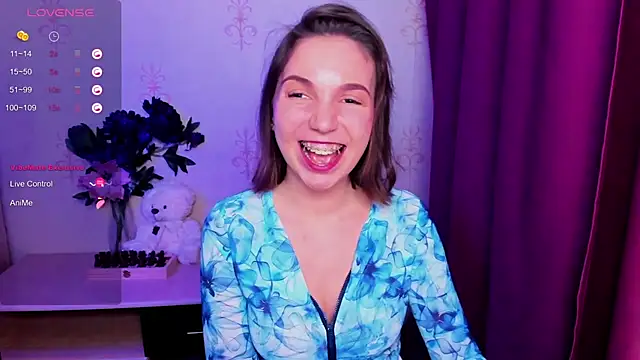 KindHazelHere_n Live XXX chat