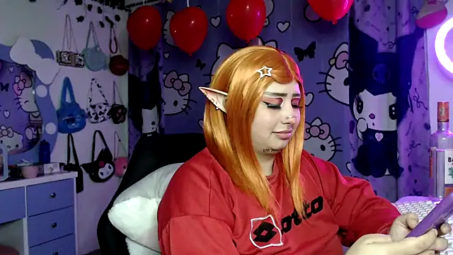 Chat +18 de lussyevans24 ao vivo