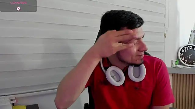 Rick_Adams 现场XXX聊天